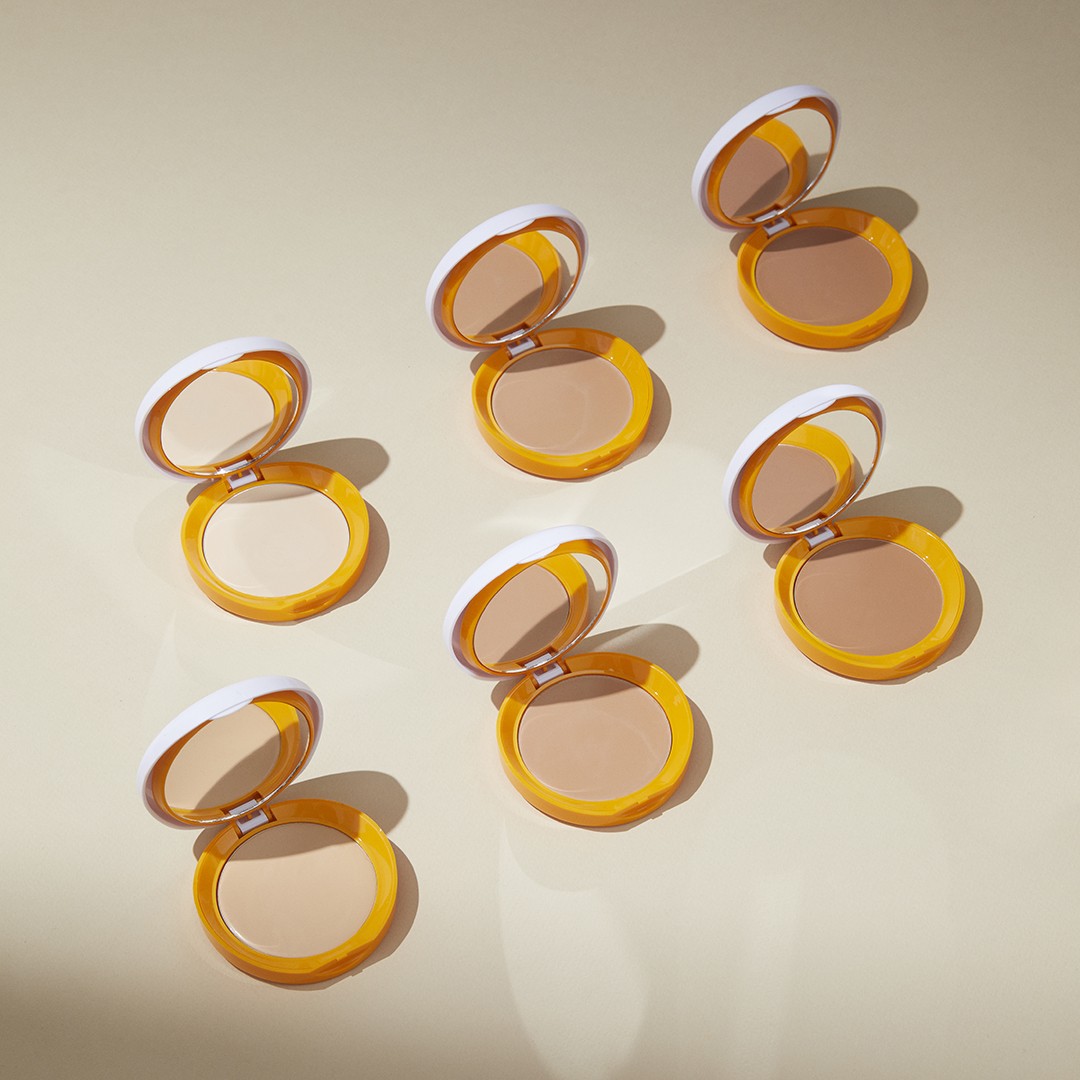 360° Oil-free Compact SPF50+